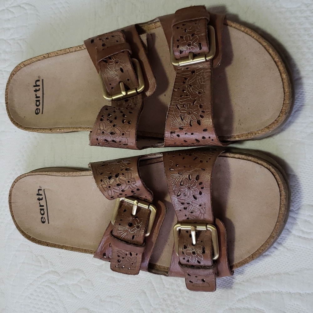 Earth Slide In Sandal